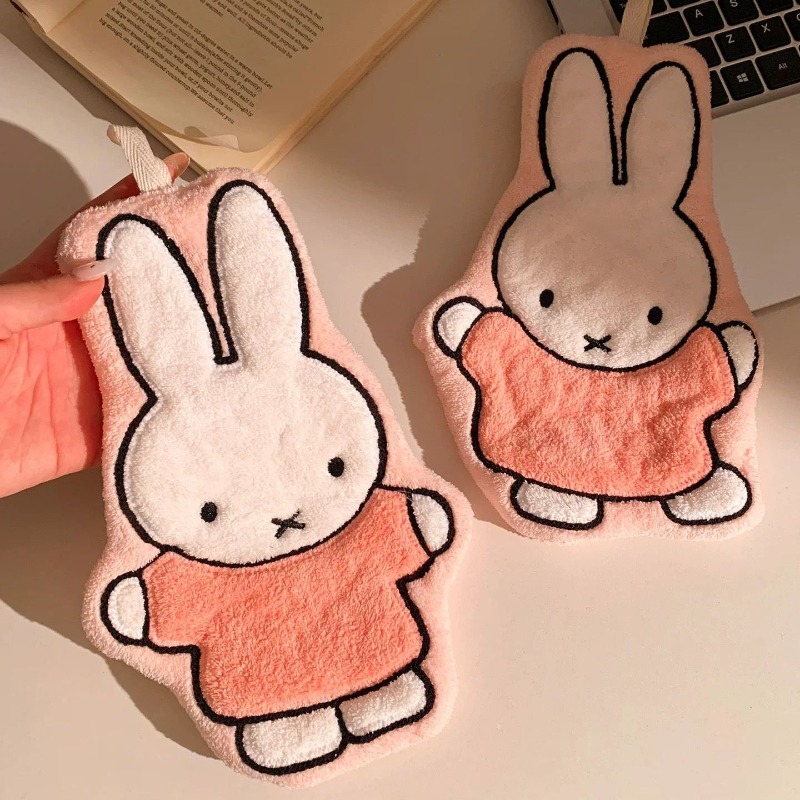 Toalla de Mano con Diseño de C - Home Goods Bathroom Sets reseña y precio